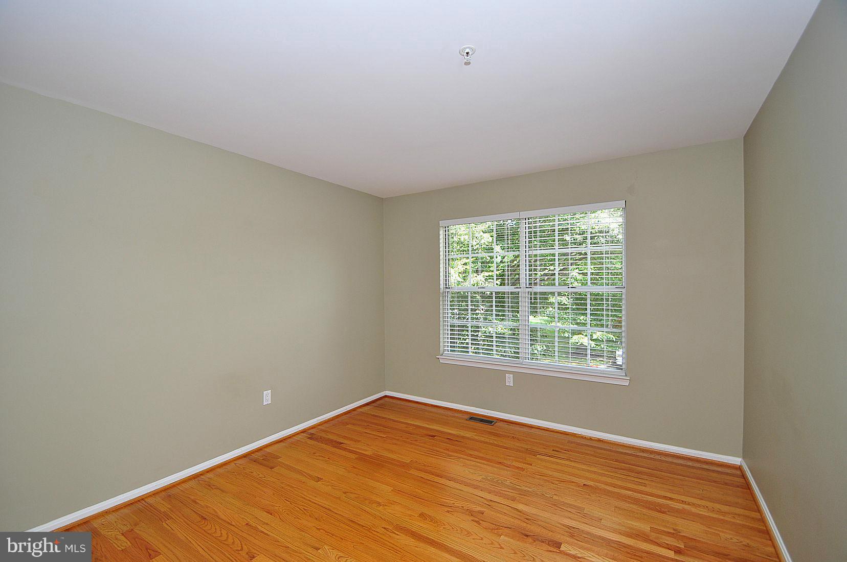 VILLAGE OF HICKORY RIDGE - Residential