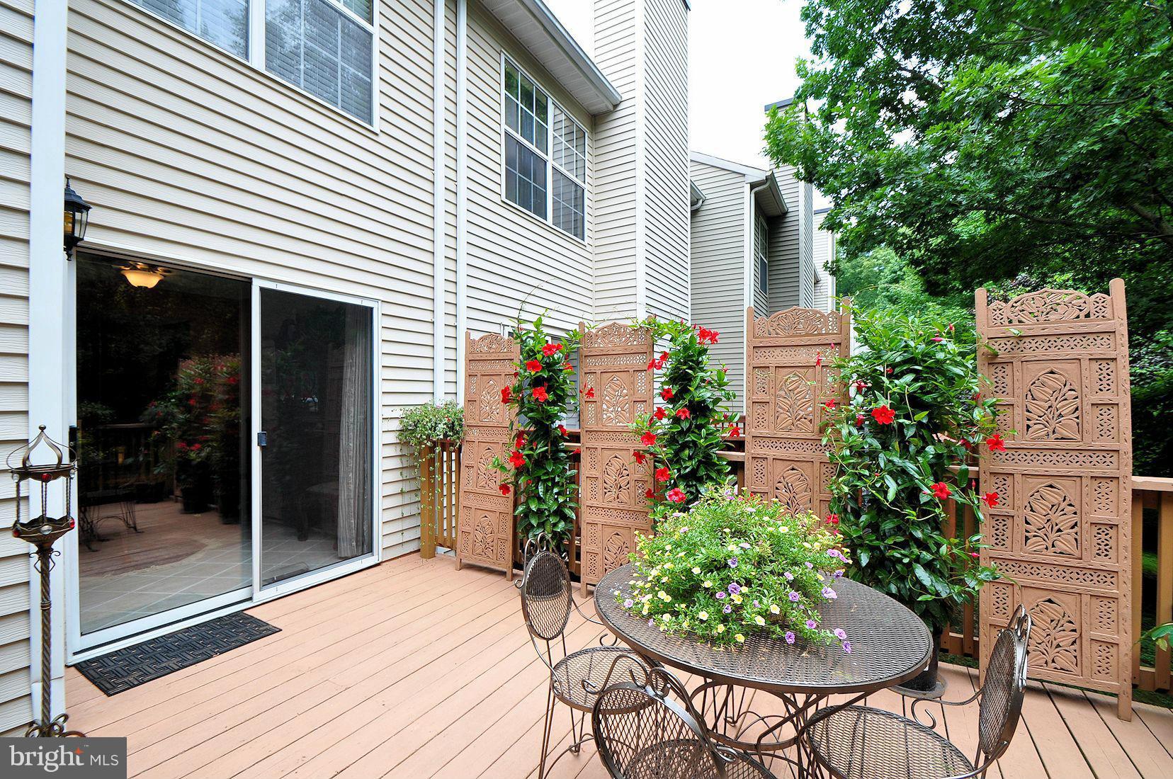 VILLAGE OF HICKORY RIDGE - Residential