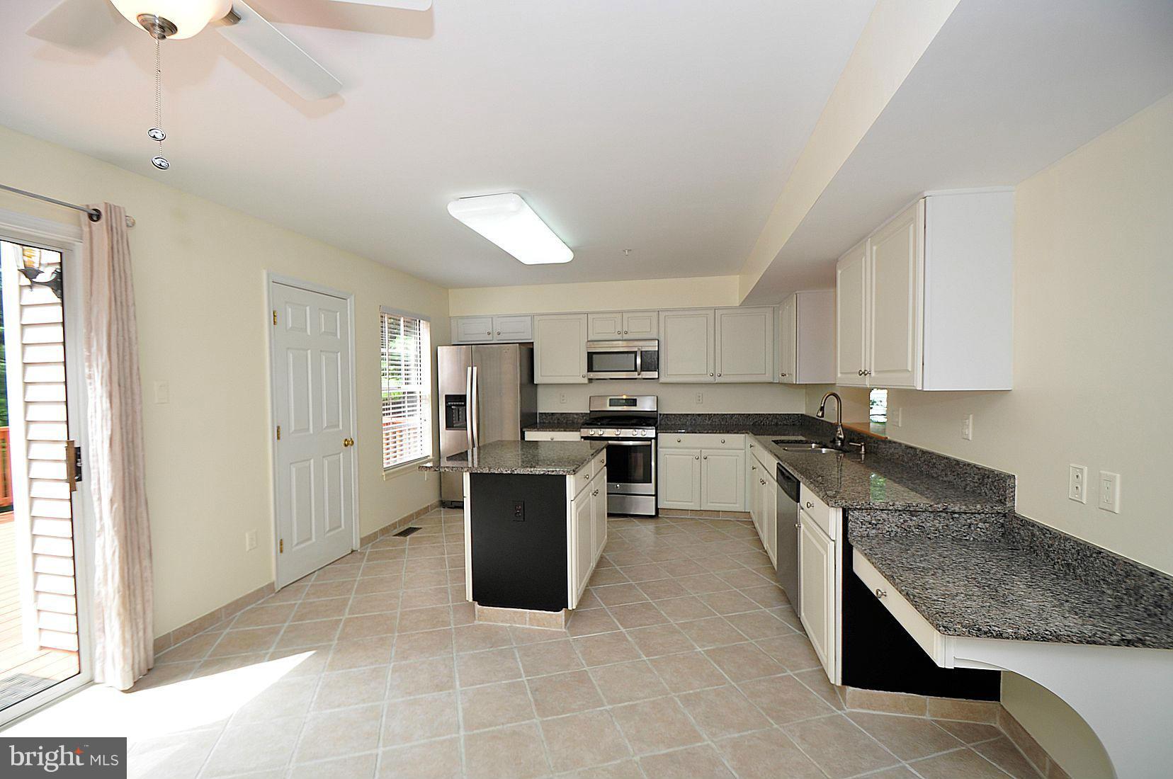 VILLAGE OF HICKORY RIDGE - Residential