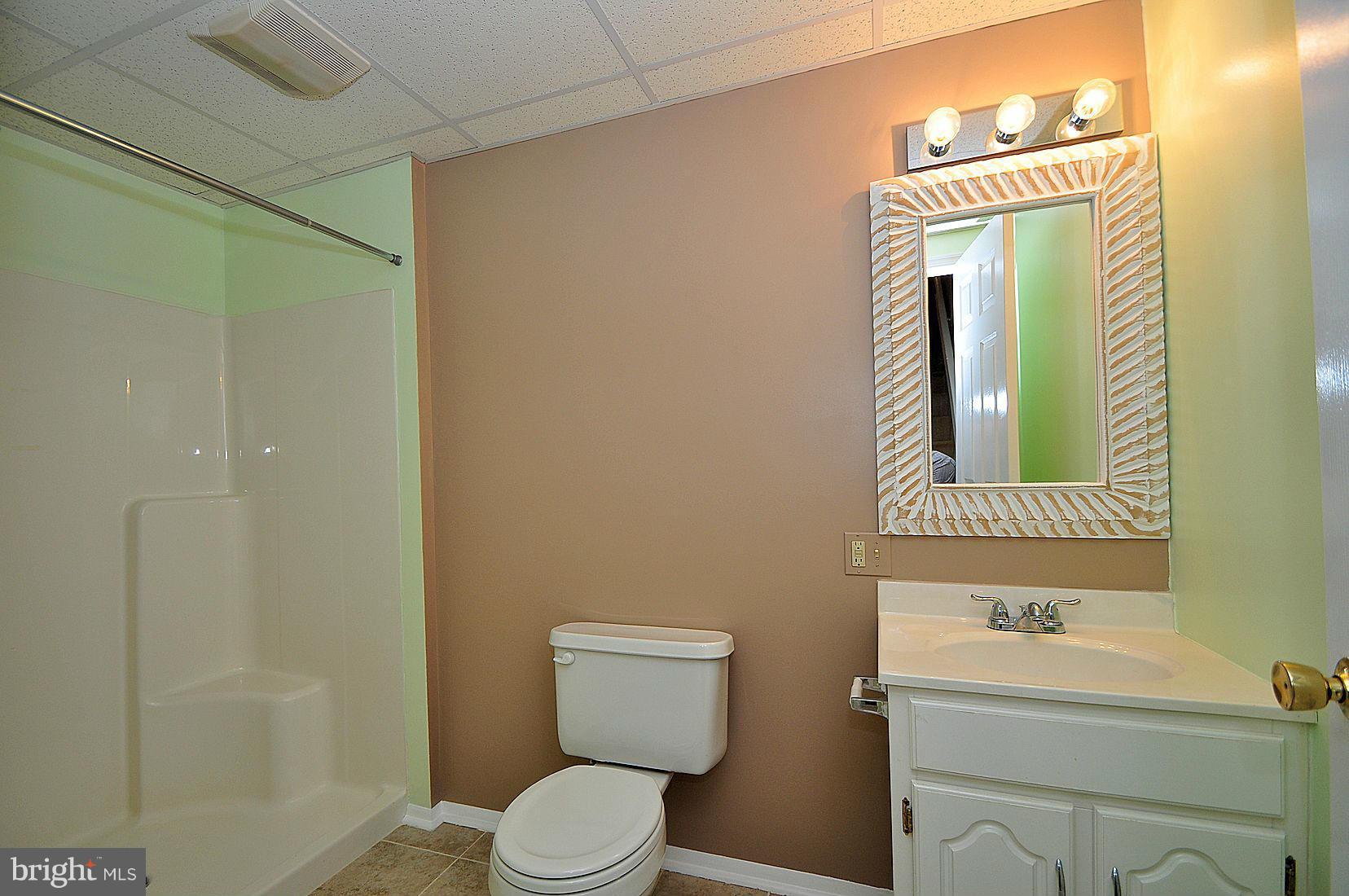 VILLAGE OF HICKORY RIDGE - Residential