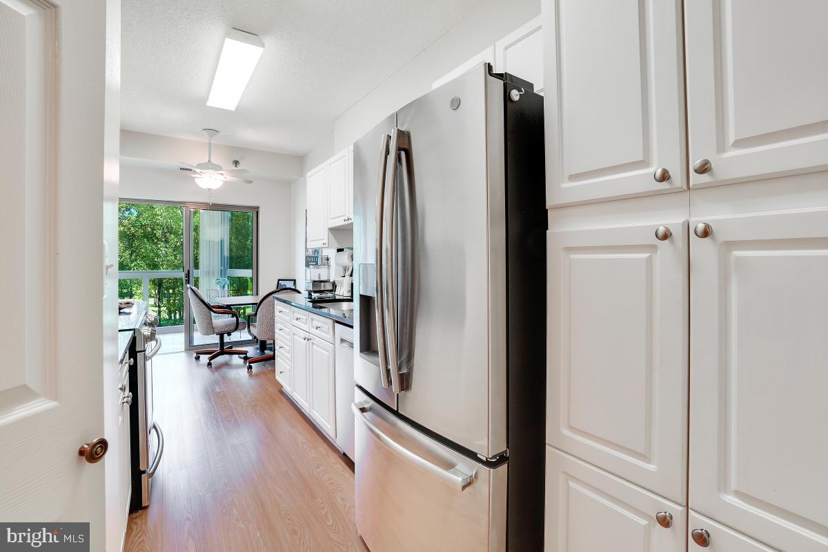 TURNBERRY COURTS AT LEIS - Residential