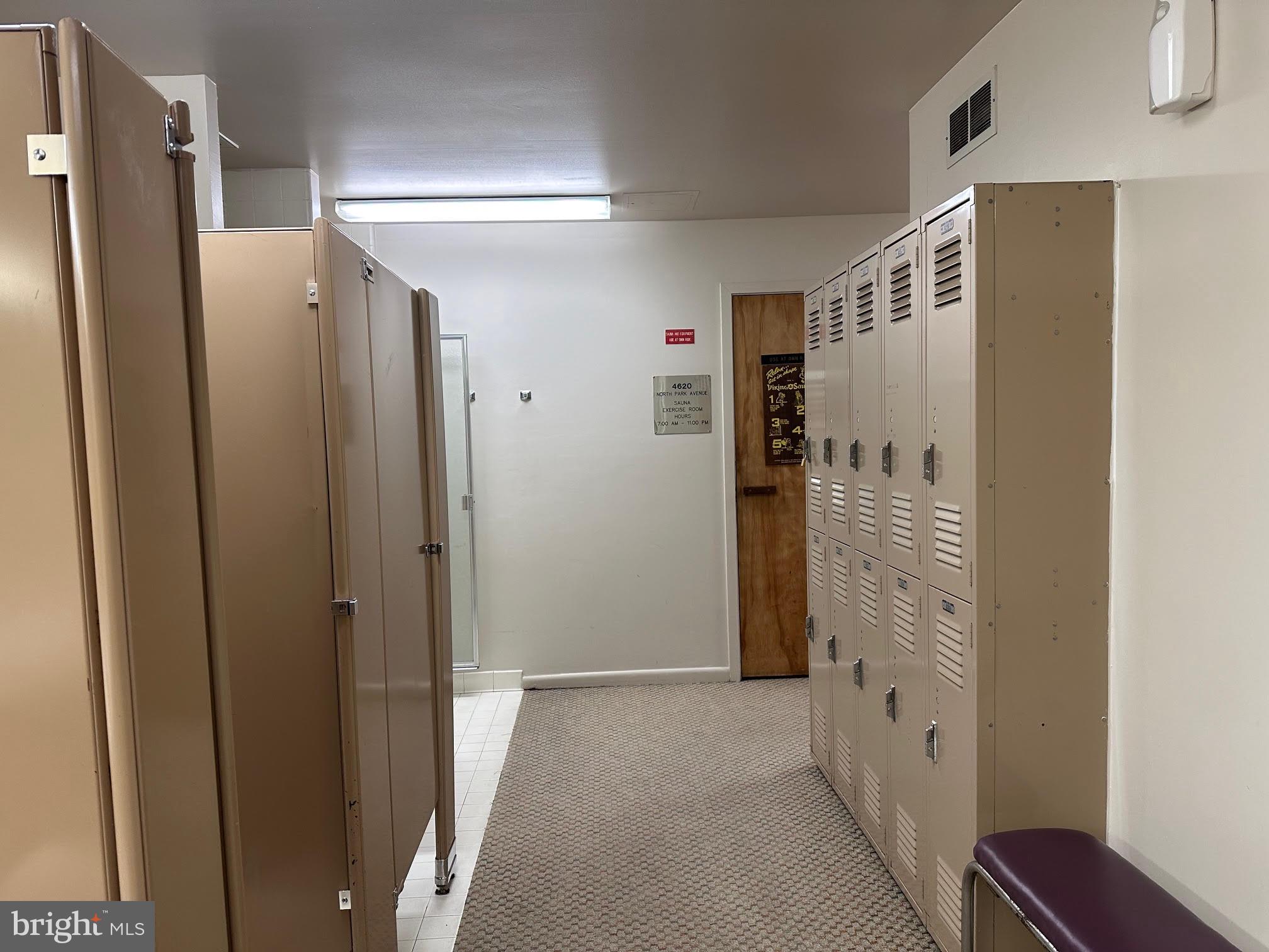 CHEVY CHASE - Residential