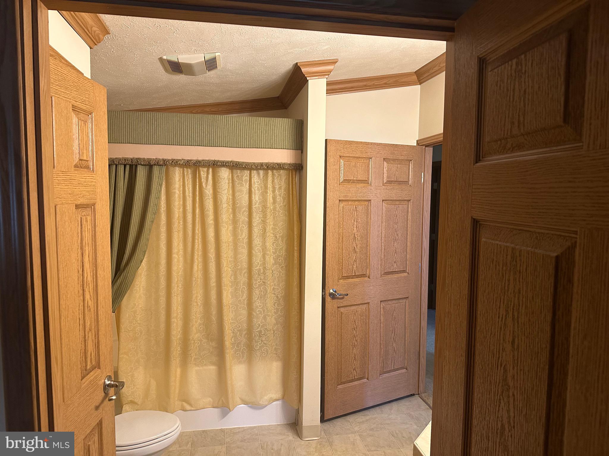 MELODYLAKESCNTRYCLUB - Residential