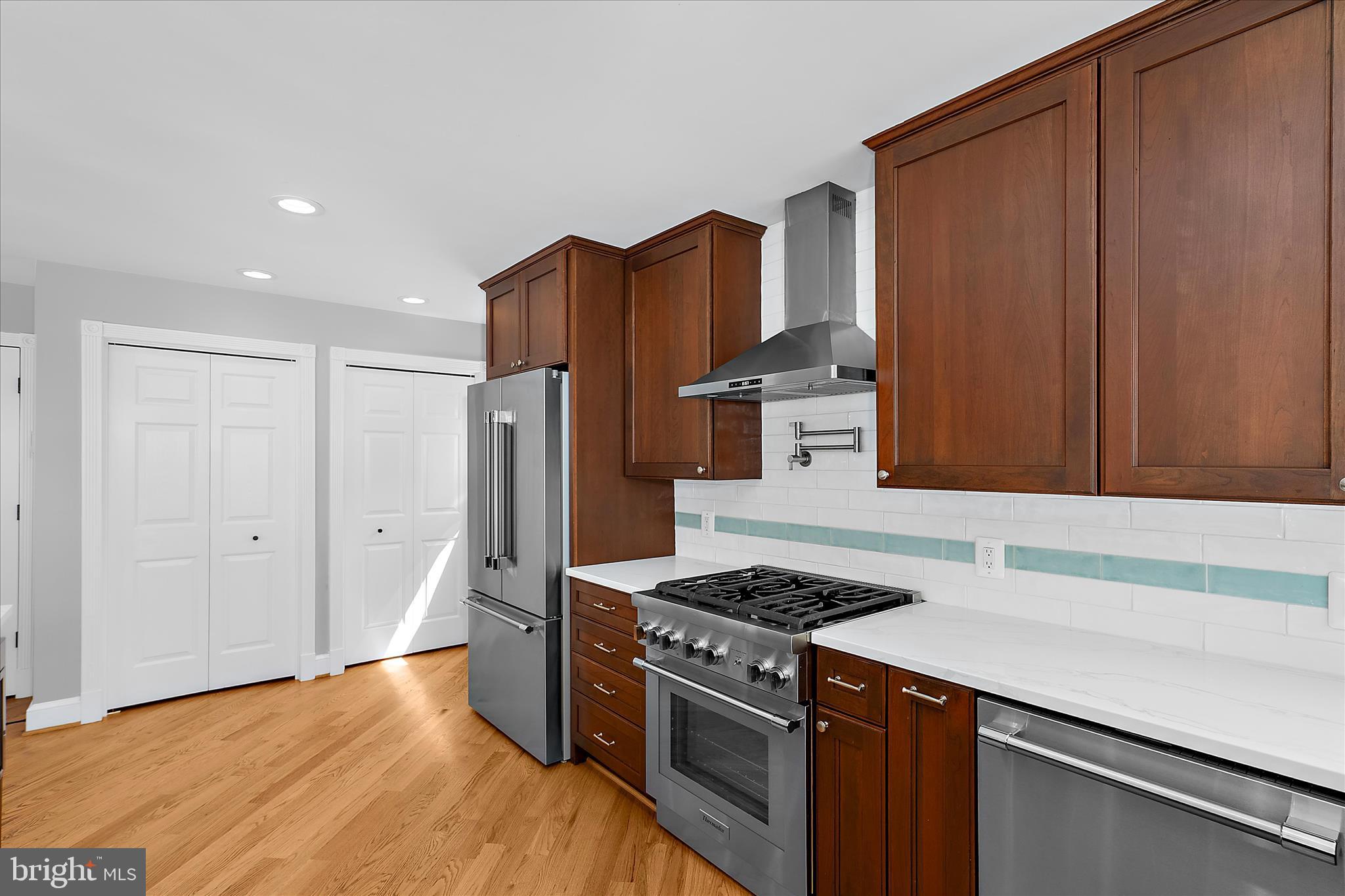 ROCKWOOD - Residential
