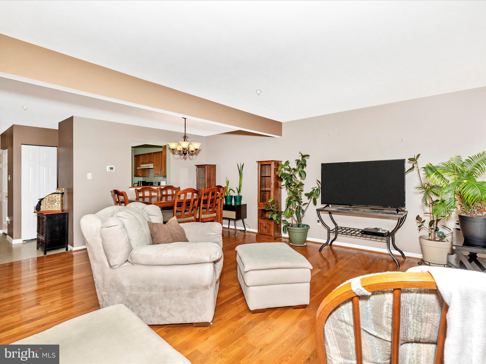 NEW MARKET WEST - Residential