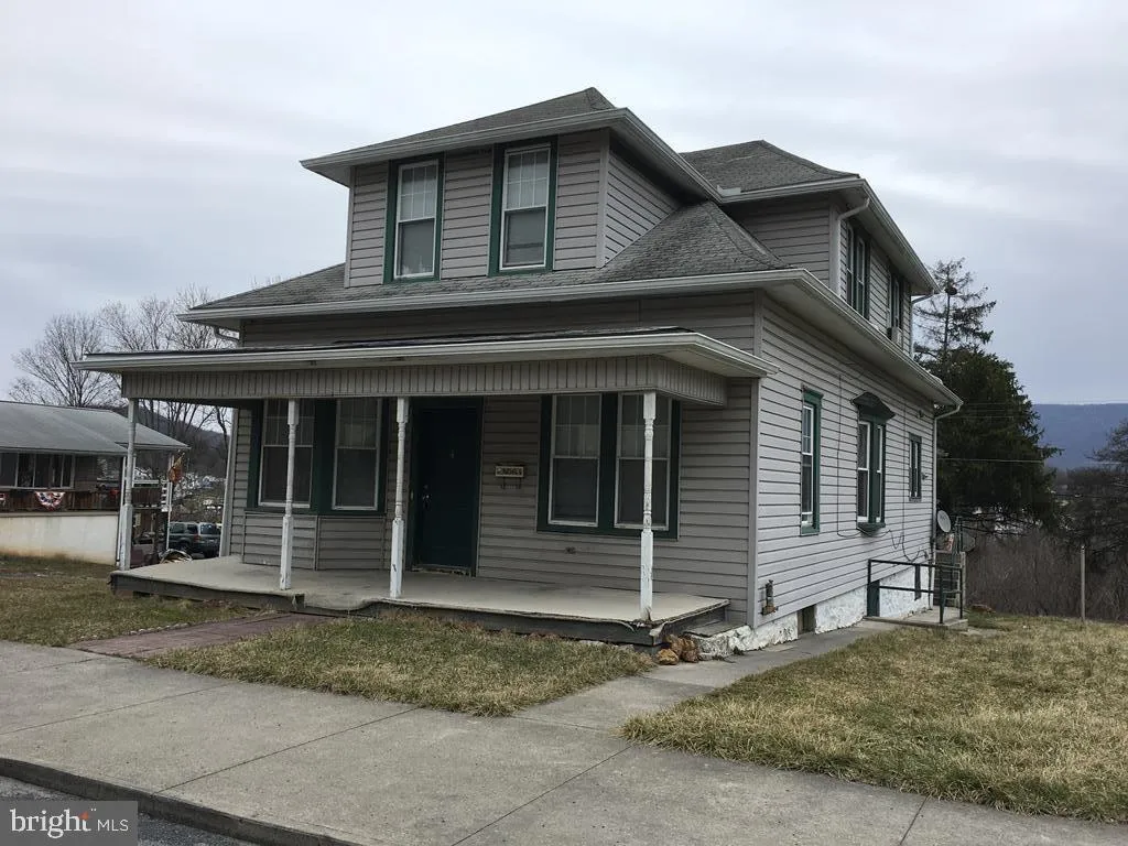 82 Central Avenue, Lewistown, PA 17044