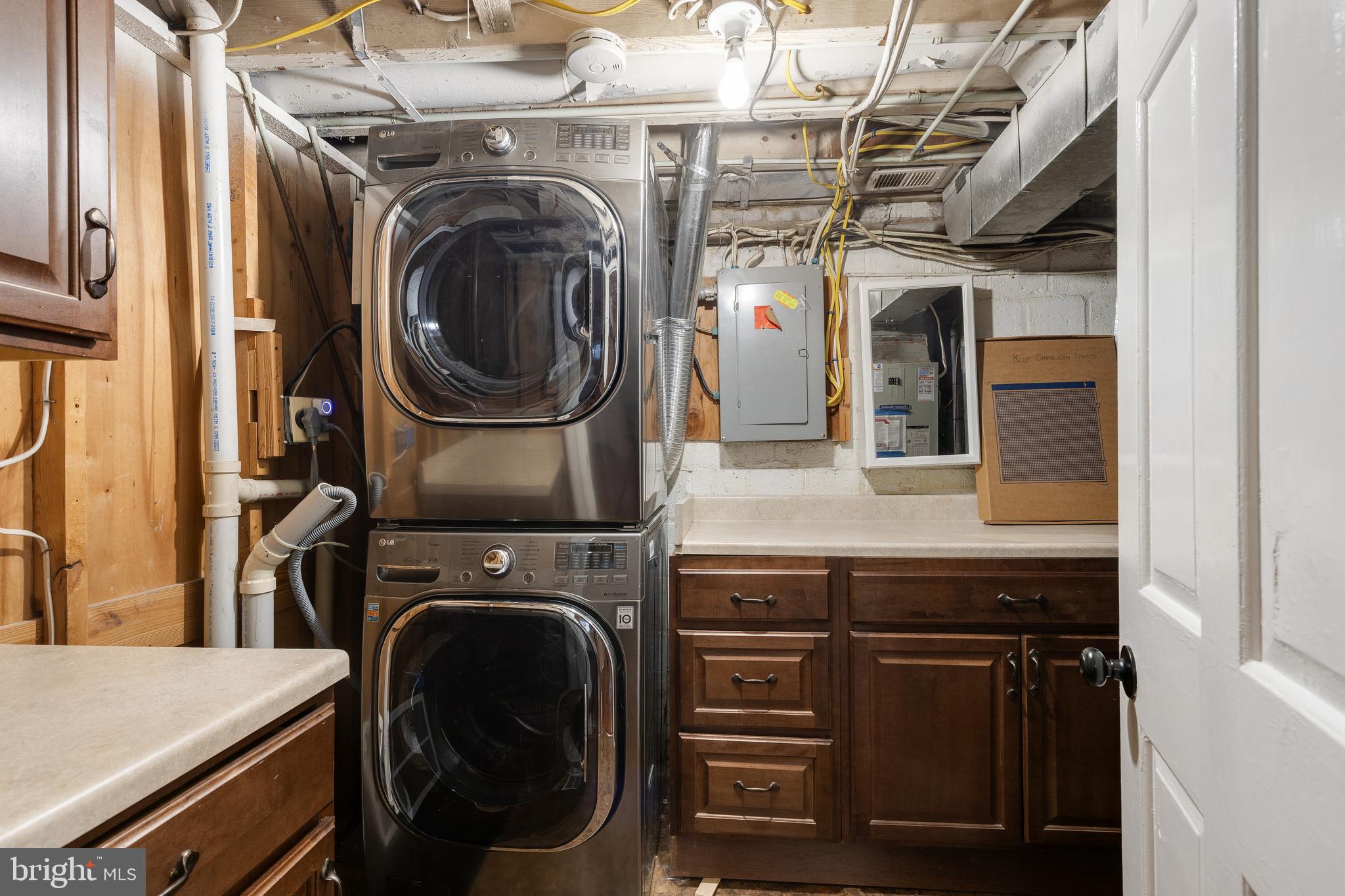 FAIRLINGTON MEWS - Residential