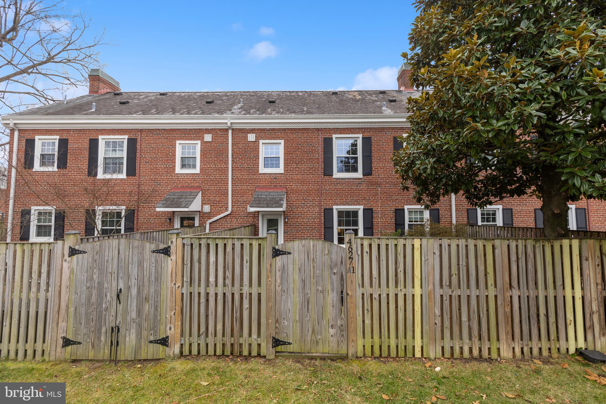 FAIRLINGTON MEWS - Residential