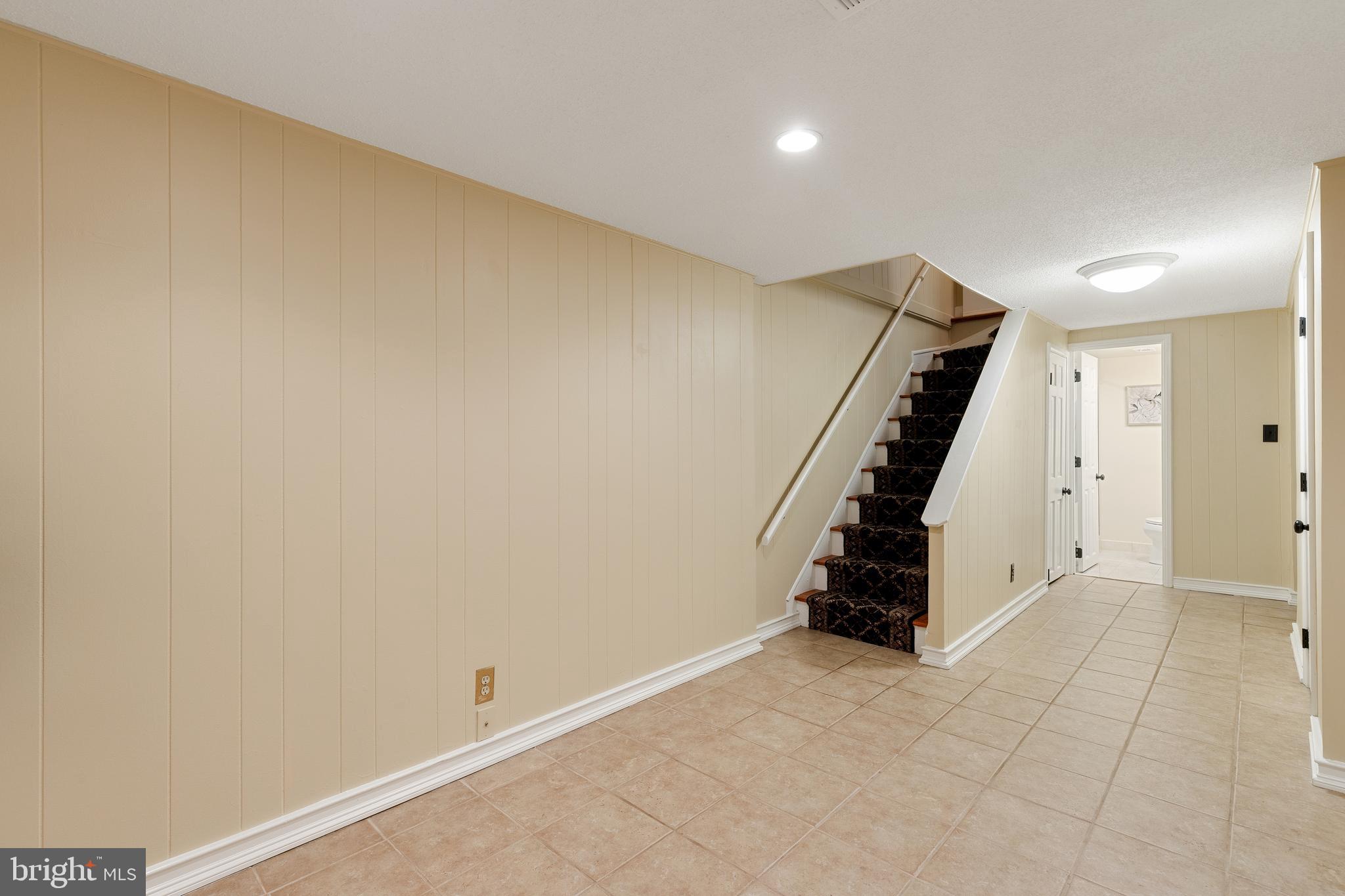 FAIRLINGTON MEWS - Residential