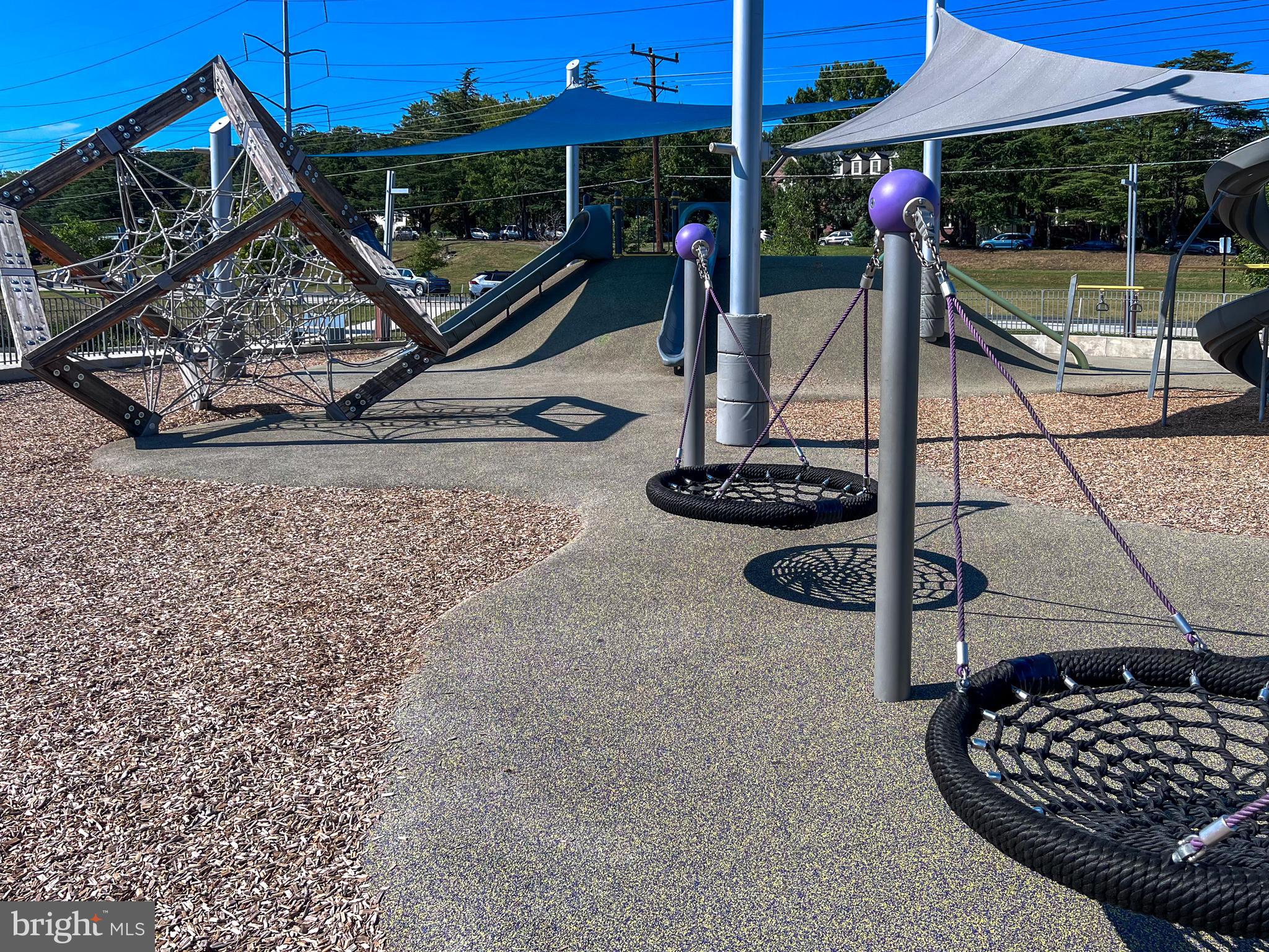 FAIRLINGTON MEWS - Residential