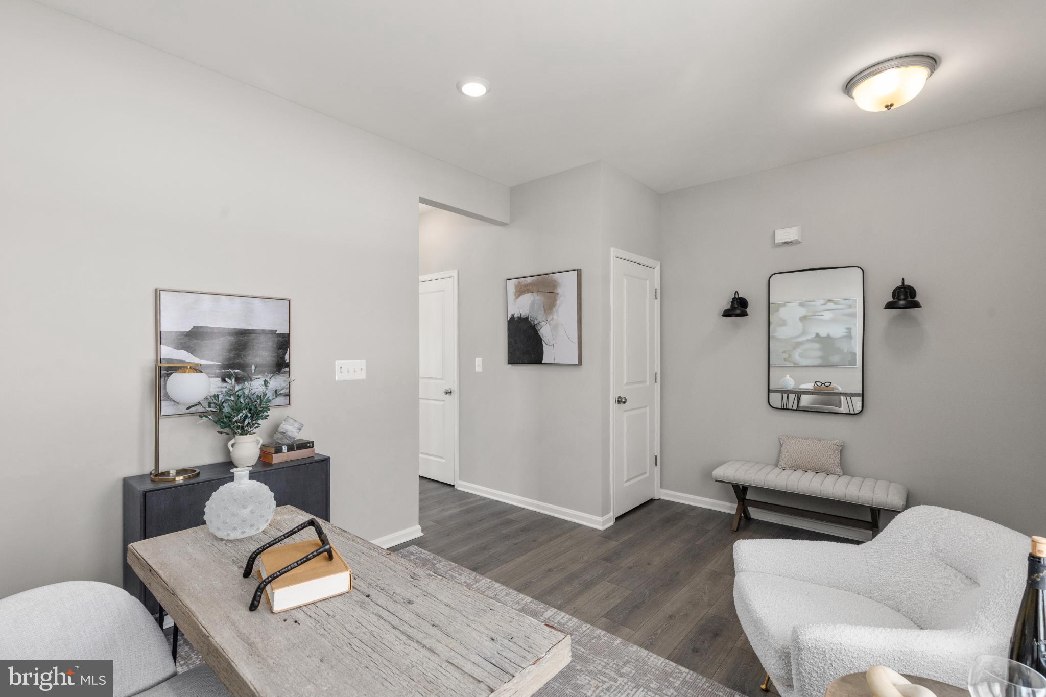 LEXINGTON ESTATES - Residential