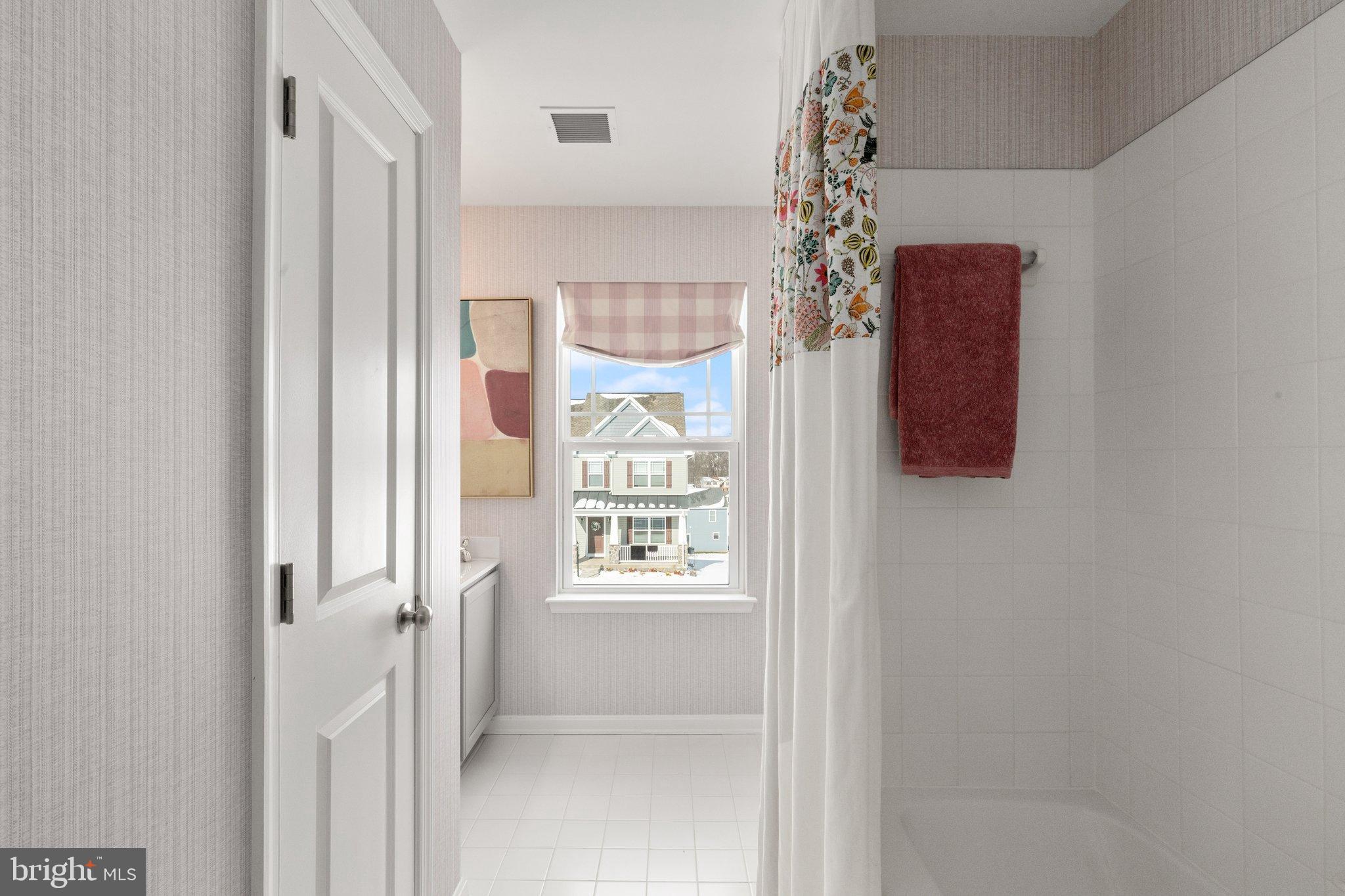 LEXINGTON ESTATES - Residential