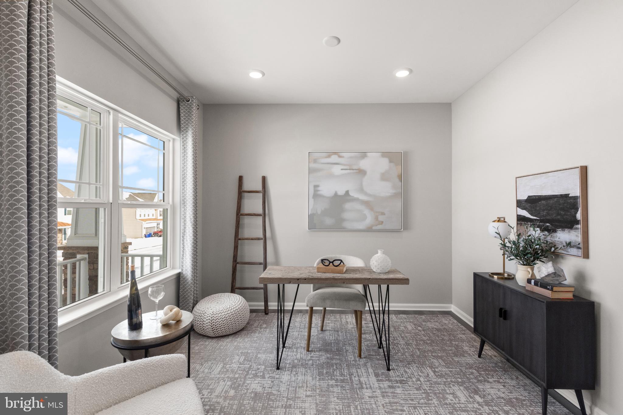 LEXINGTON ESTATES - Residential