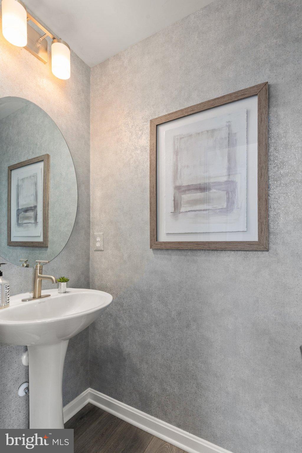 LEXINGTON ESTATES - Residential