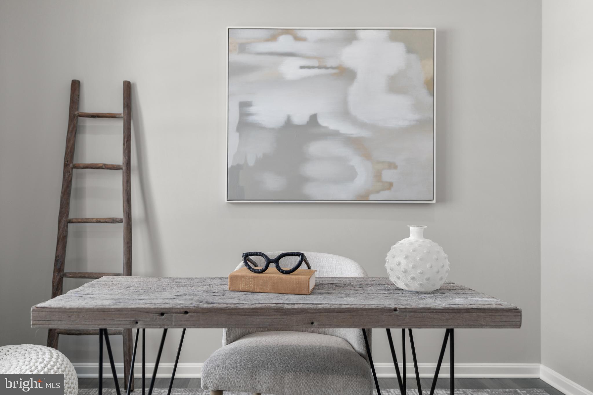 LEXINGTON ESTATES - Residential