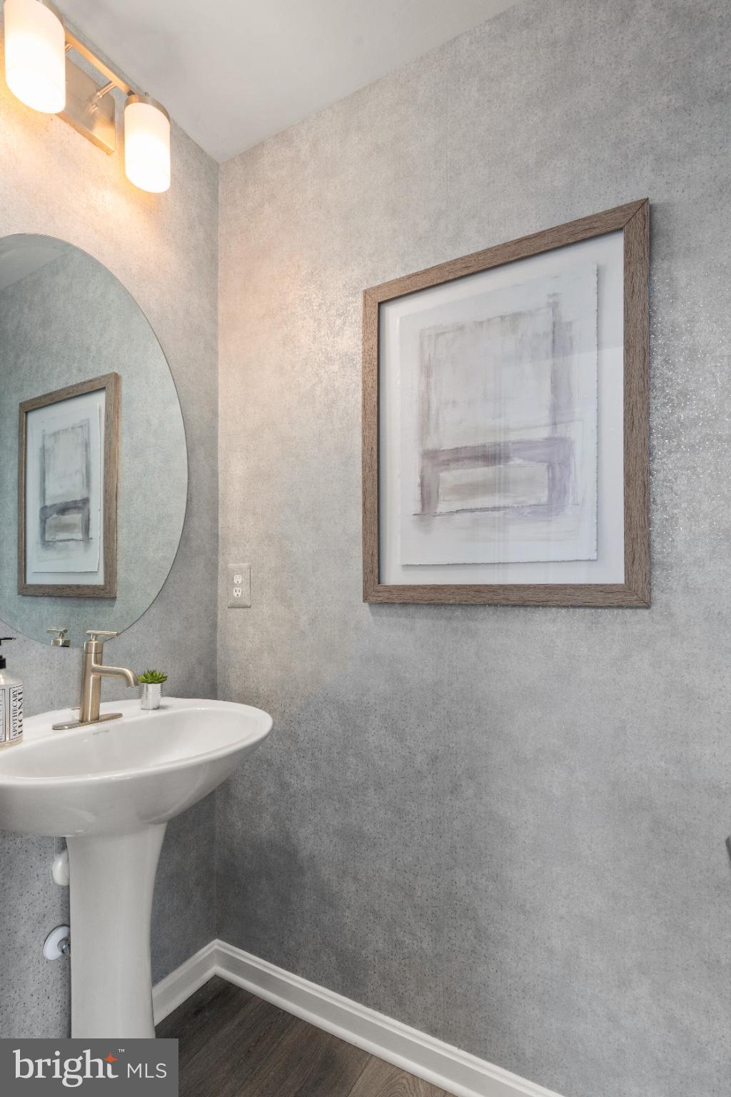 LEXINGTON ESTATES - Residential