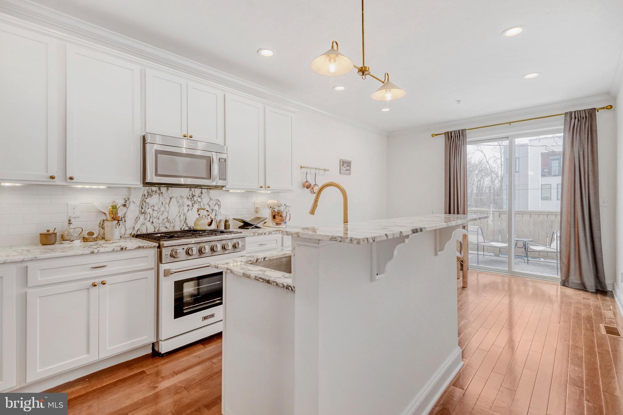 HAMPDEN HISTORIC DISTRICT - Residential