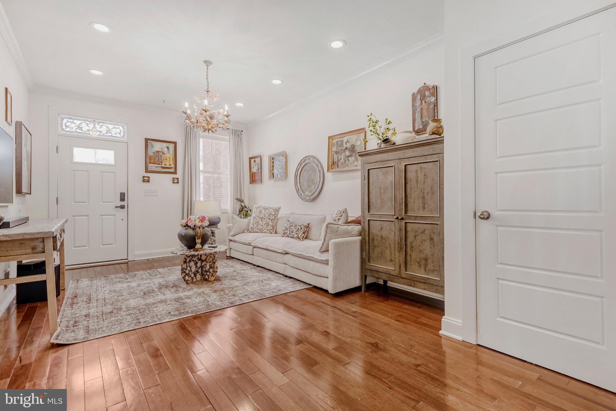 HAMPDEN HISTORIC DISTRICT - Residential