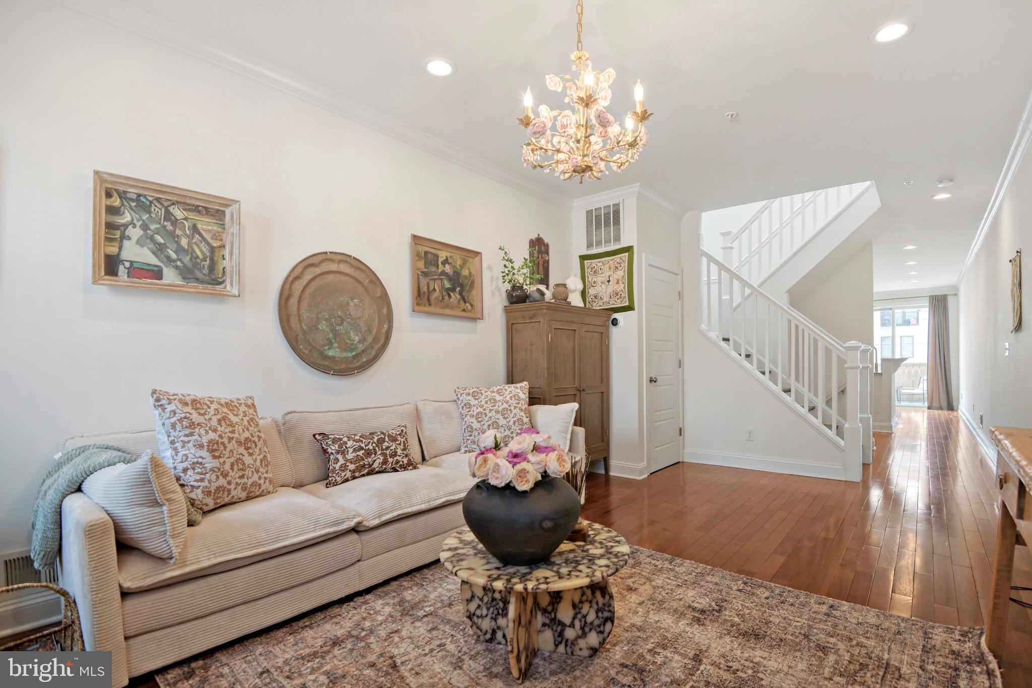 HAMPDEN HISTORIC DISTRICT - Residential