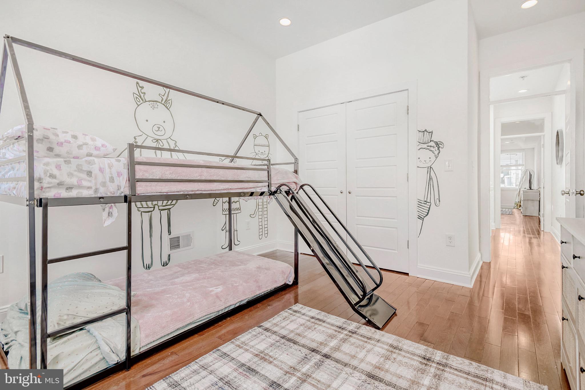 HAMPDEN HISTORIC DISTRICT - Residential