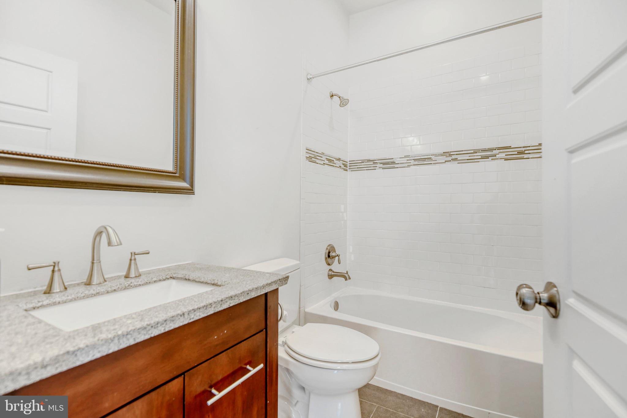 HAMPDEN HISTORIC DISTRICT - Residential