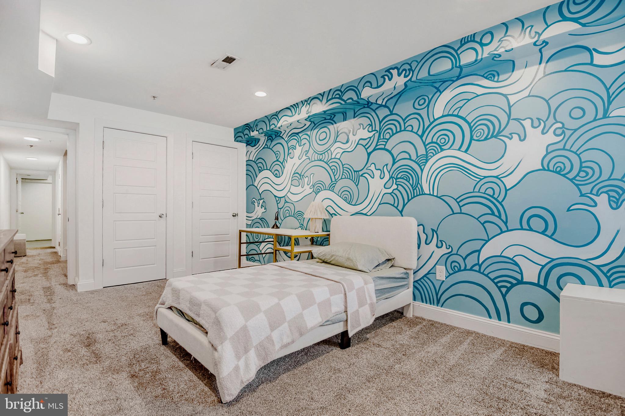 HAMPDEN HISTORIC DISTRICT - Residential