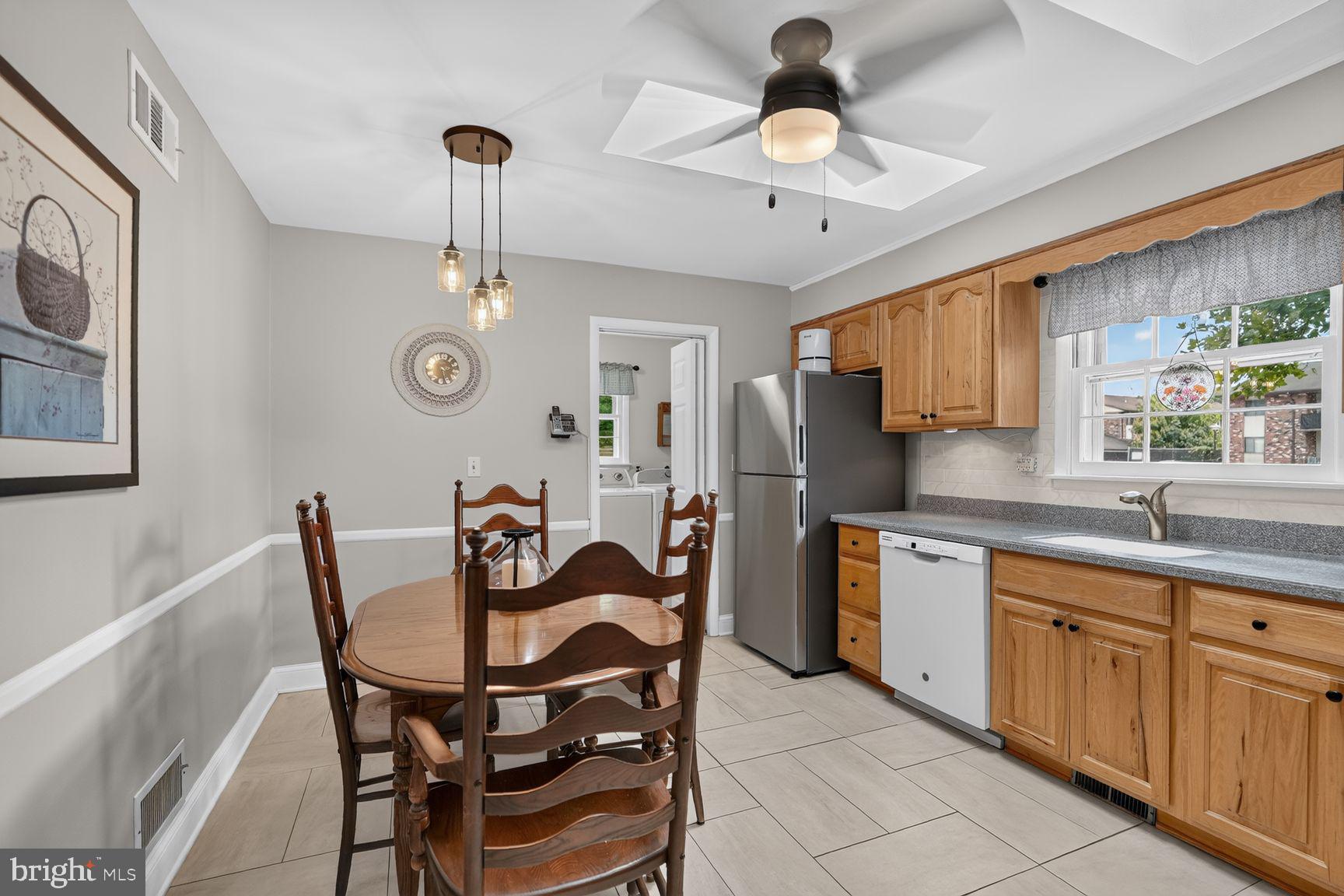 9387 PAULSKIRK DRIVE