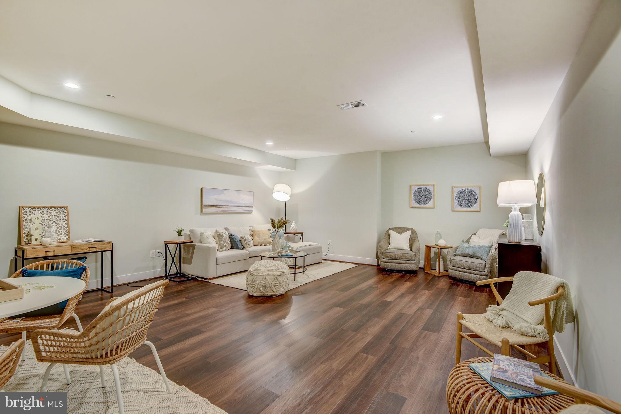 CONGRESSIONAL FOREST - Residential