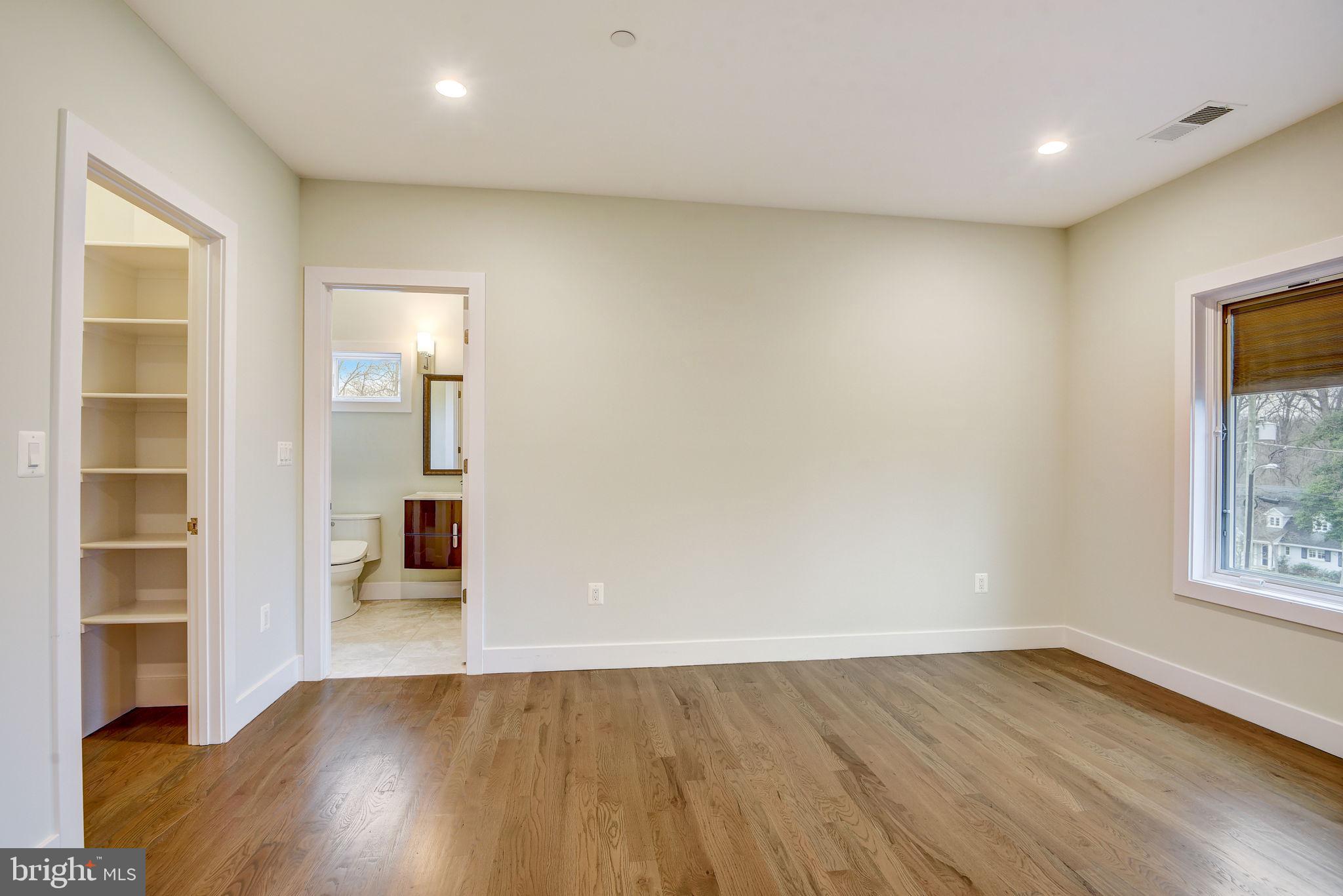 CONGRESSIONAL FOREST - Residential