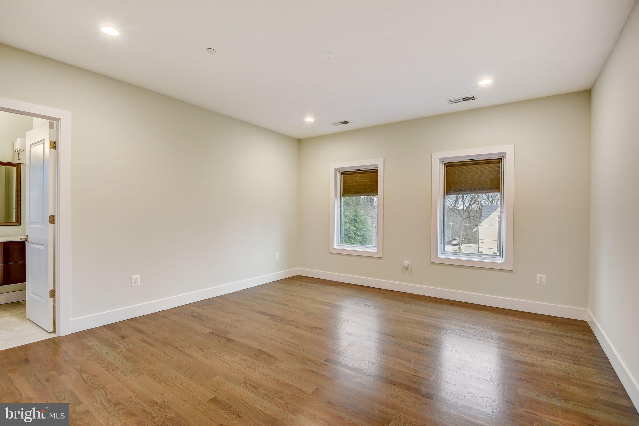 CONGRESSIONAL FOREST - Residential