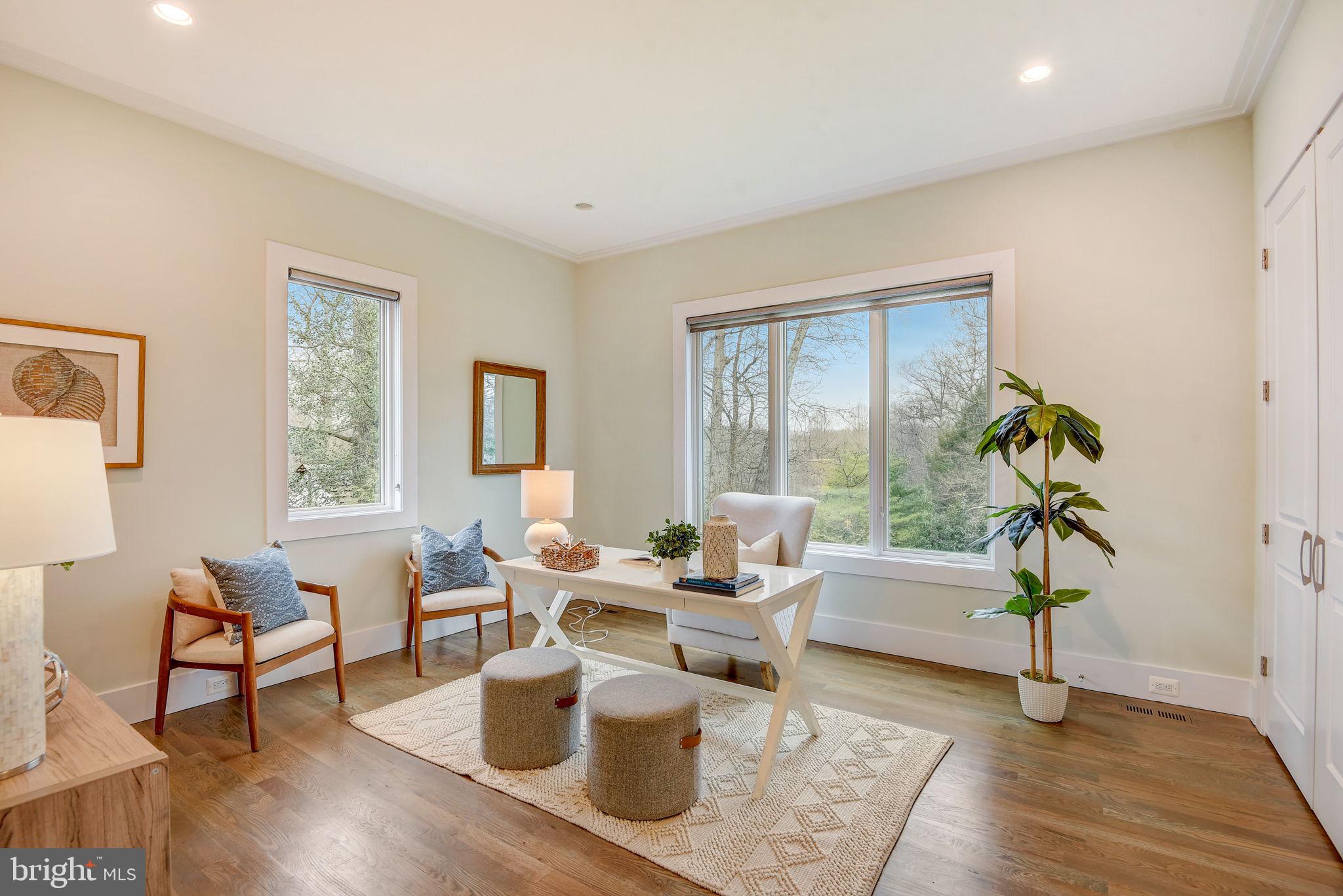 CONGRESSIONAL FOREST - Residential