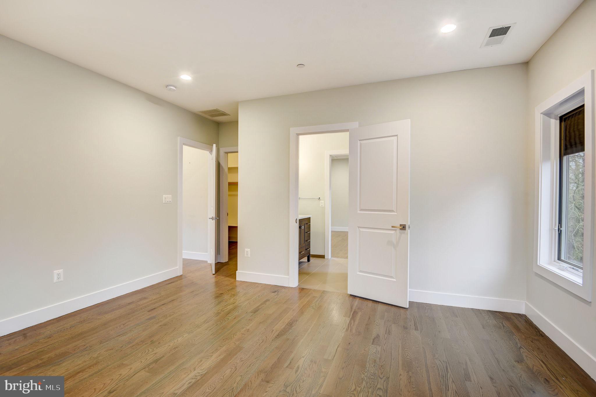 CONGRESSIONAL FOREST - Residential