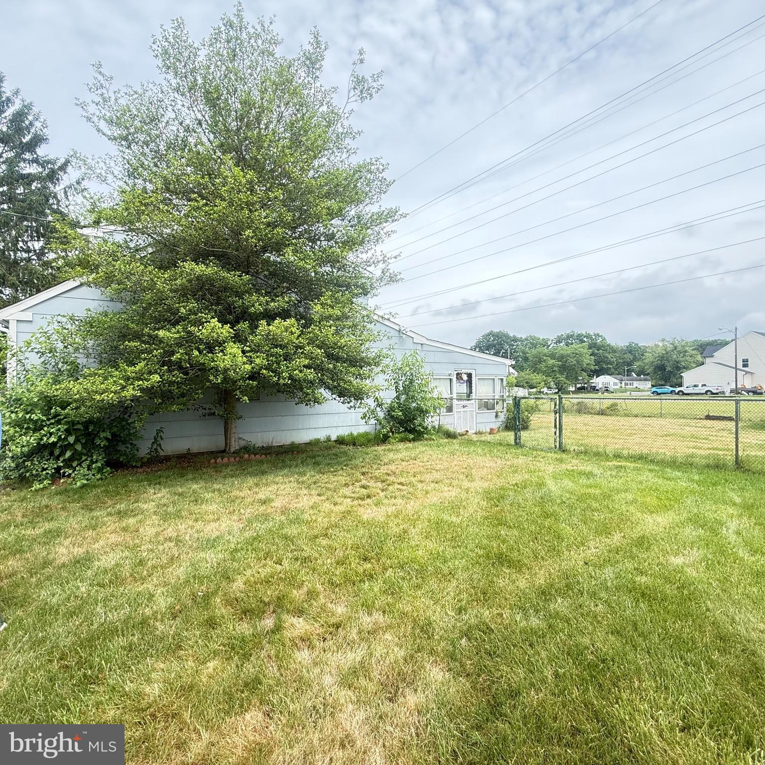 8220 WYNDAM ROAD