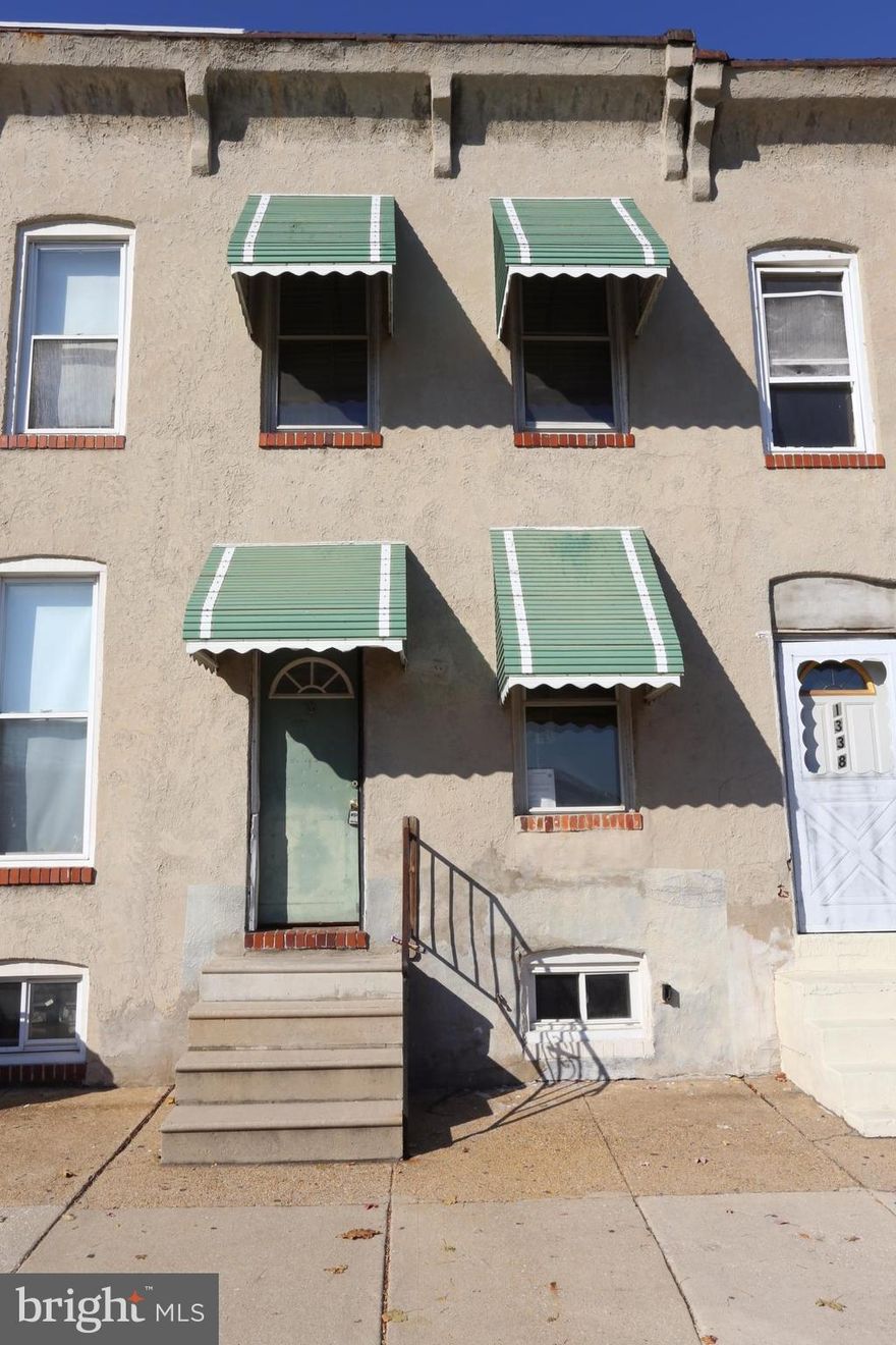 Great investment opportunity!  Looking for a home to live in and improve or an investor looking for a good project this home offers a great place to start.   2 bedrooms 1 bathroom, a full size basement, and nice size kitchen.  Make an appt today!