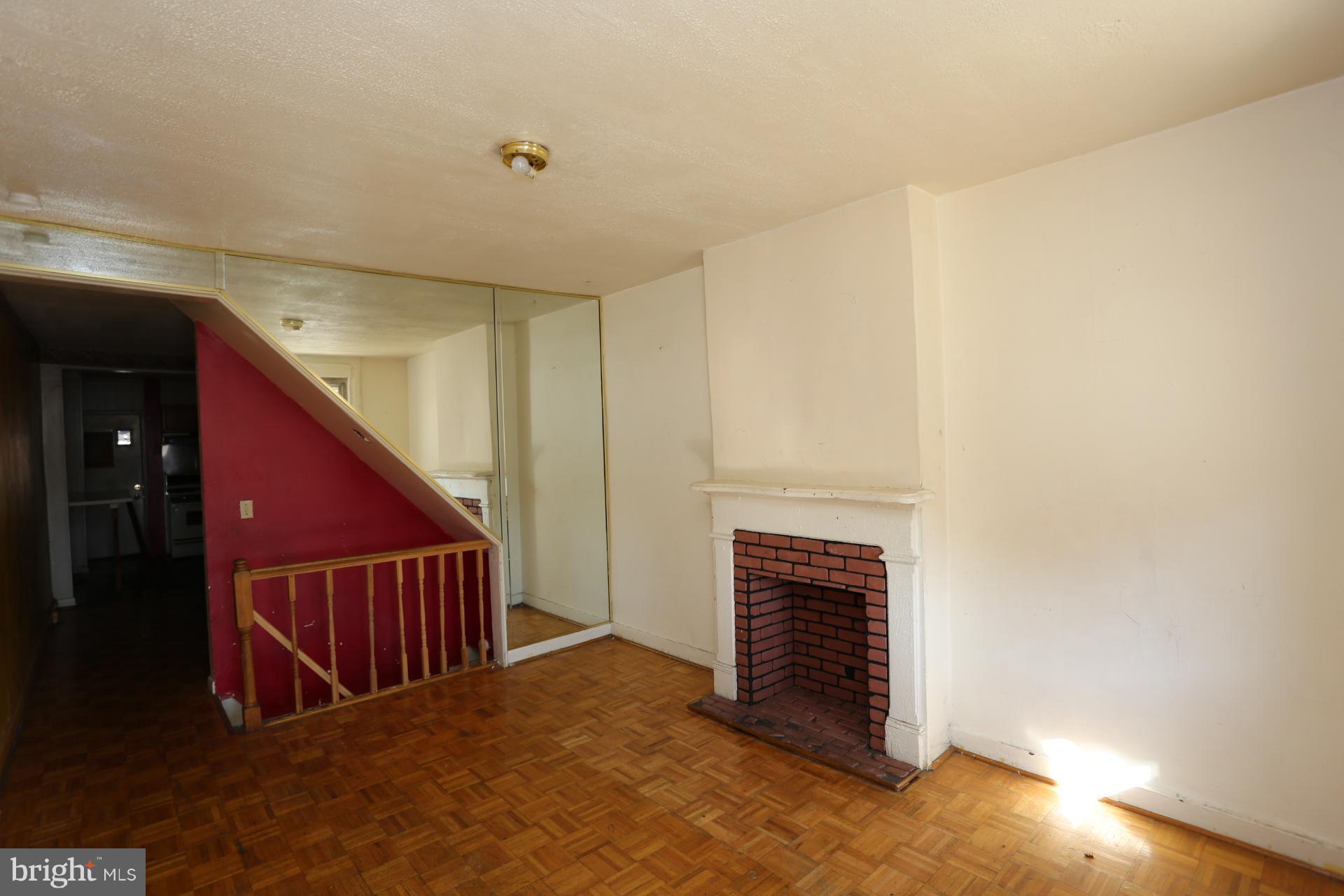 WASHINGTON VILLAGE - Residential