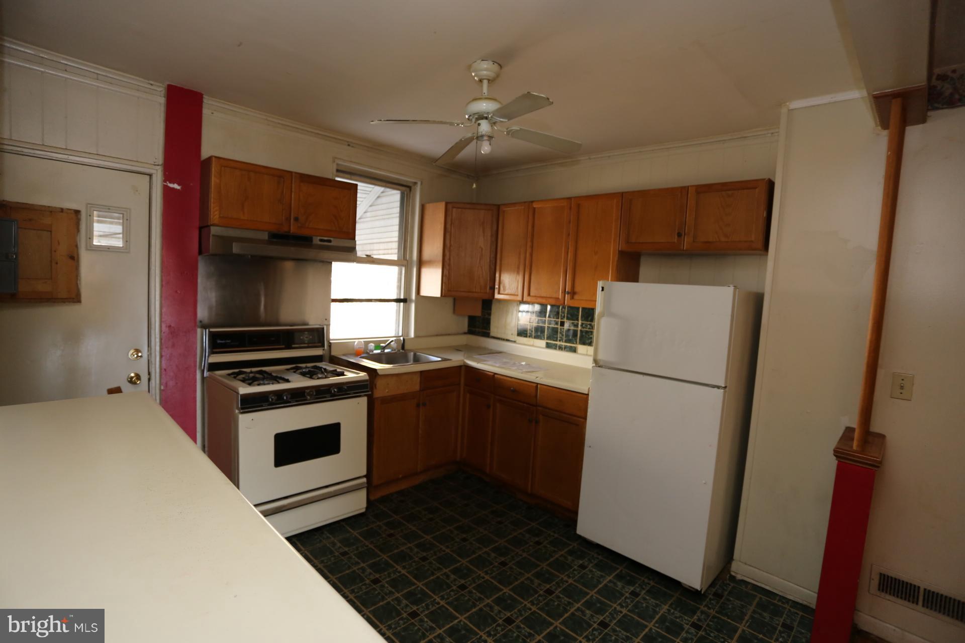 WASHINGTON VILLAGE - Residential