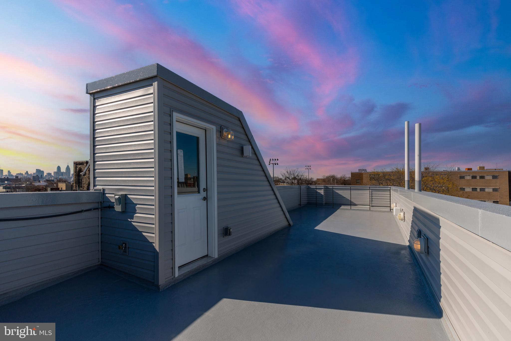 SOUTH KENSINGTON - Residential Income