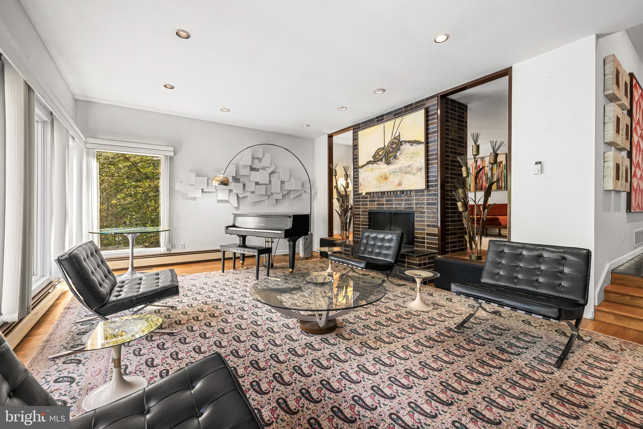 PINELEIGH - Residential