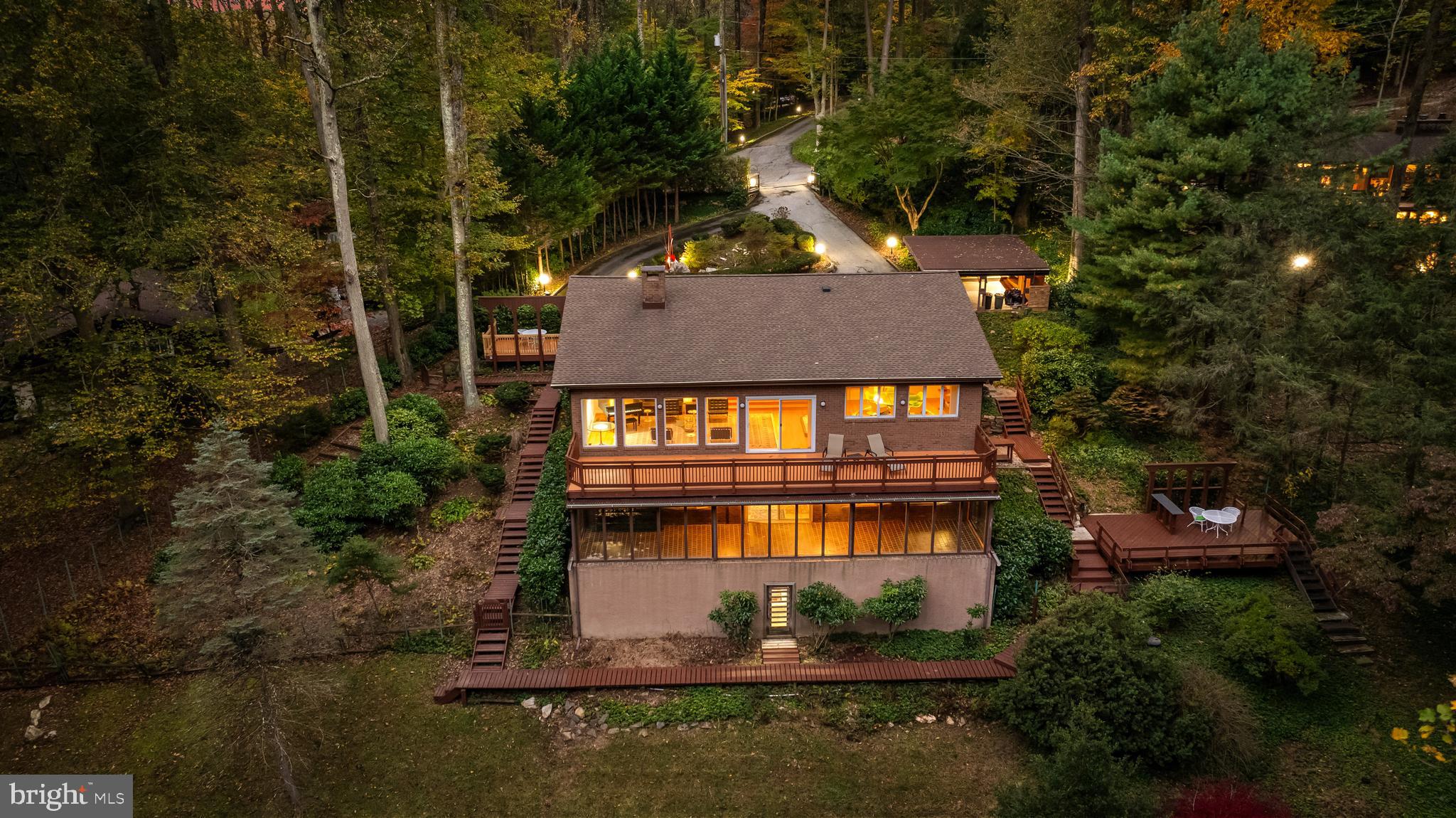 PINELEIGH - Residential