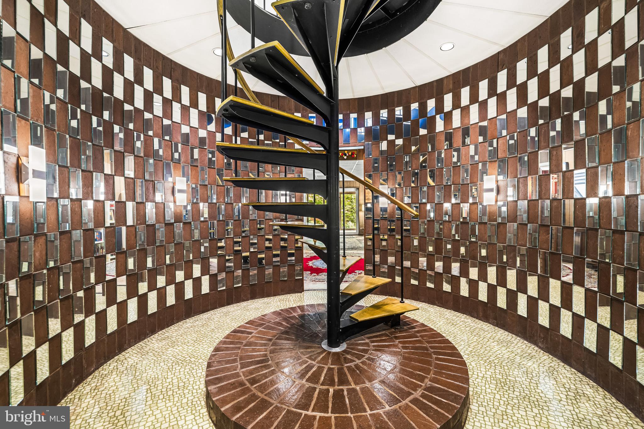 PINELEIGH - Residential