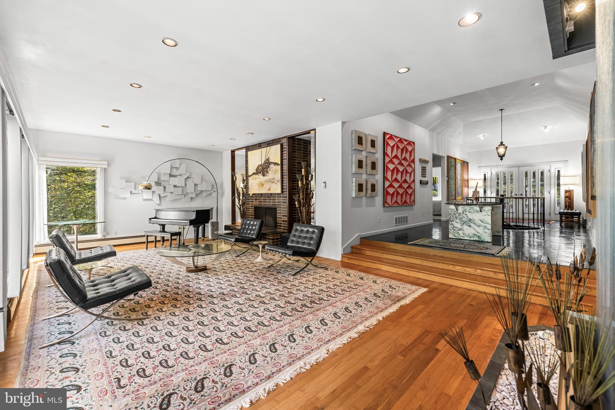 PINELEIGH - Residential