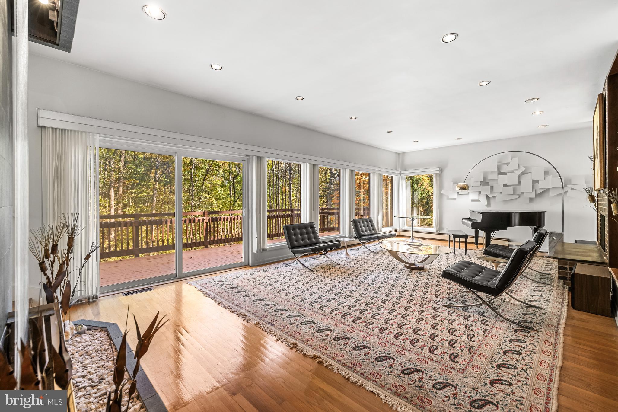 PINELEIGH - Residential