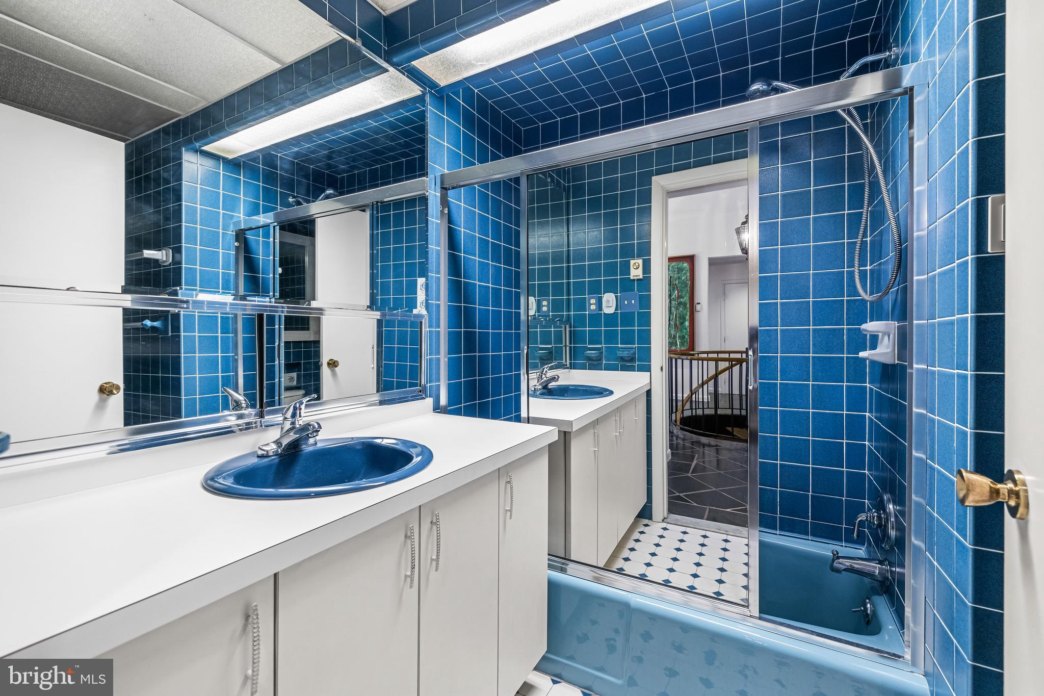 PINELEIGH - Residential