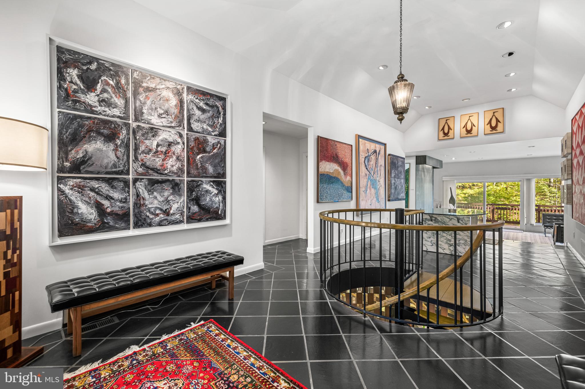 PINELEIGH - Residential