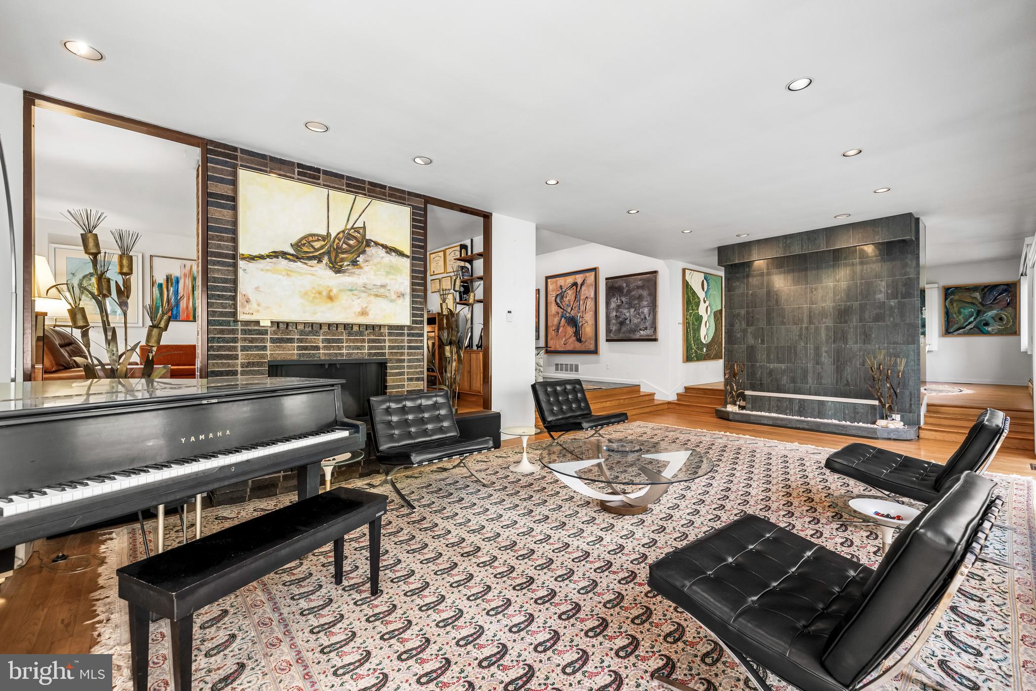 PINELEIGH - Residential