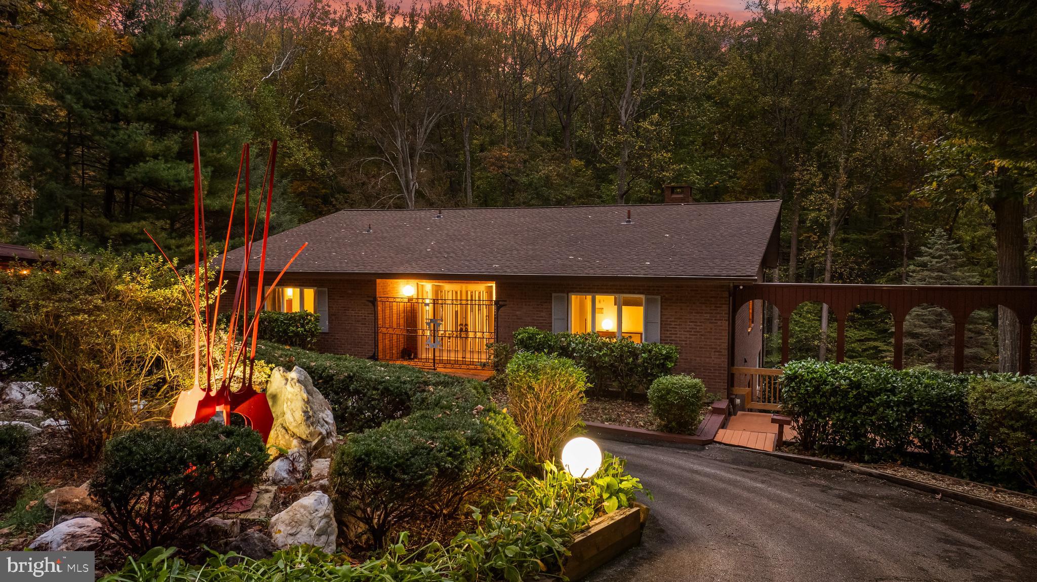 PINELEIGH - Residential