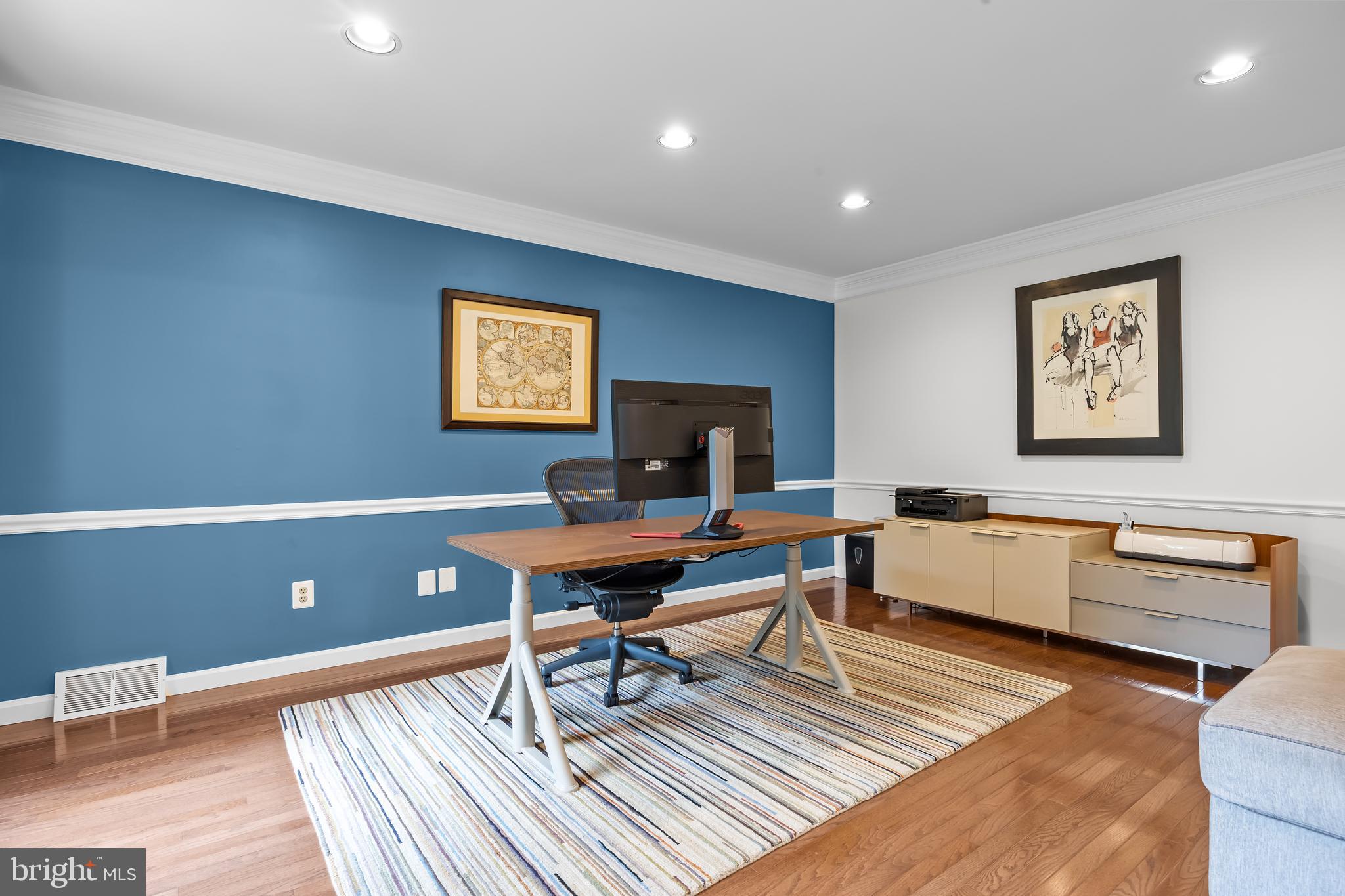 9 BANKERS DRIVE