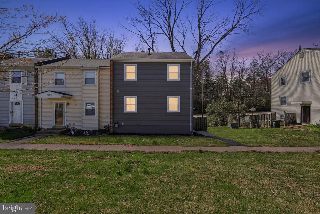 9662 WESTPORT LANE