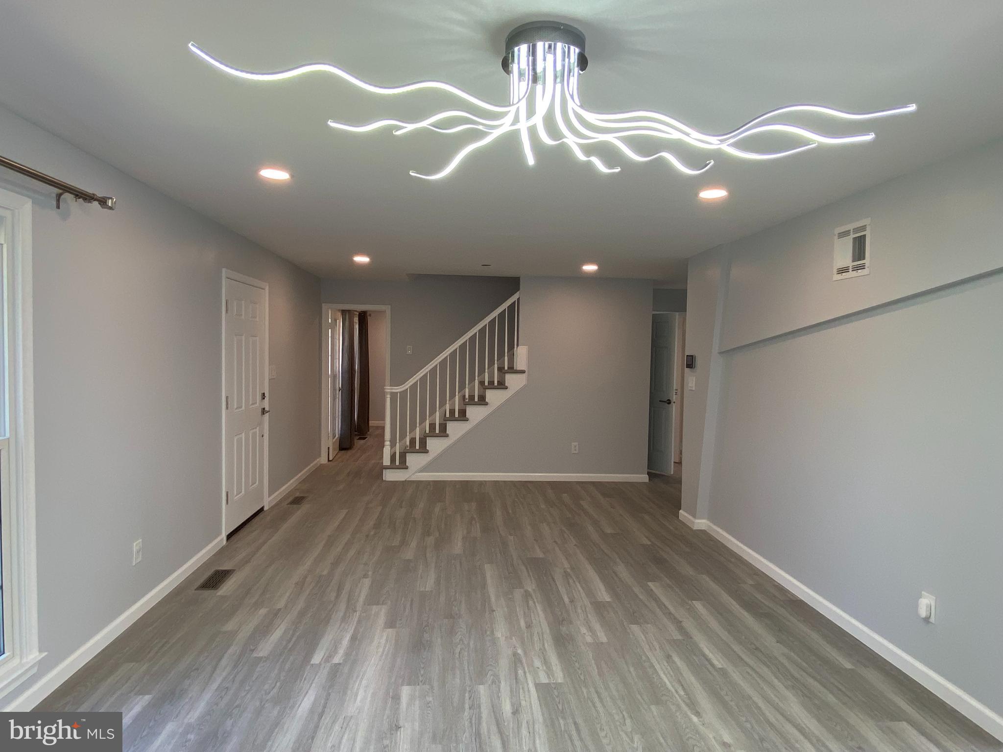 WOLF TRAP GREEN - Residential Lease