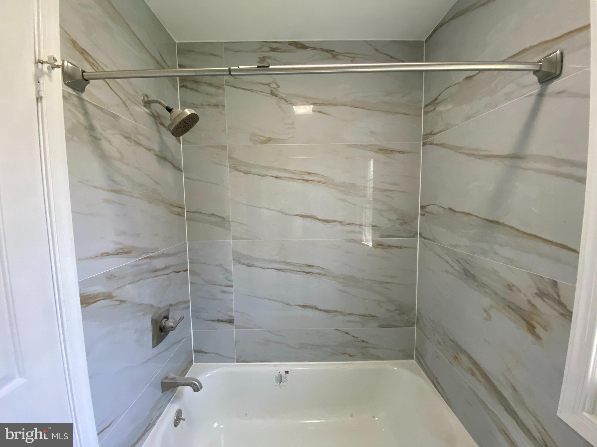 WOLF TRAP GREEN - Residential Lease